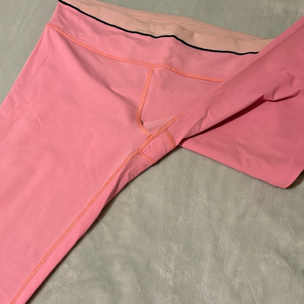 Lululemon Run Pace Tight 25" Bleached Coral Athletic Leggings Zip Pocket Size 8 - Picture 5 of 9